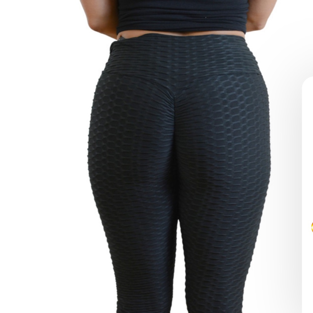 Honeycomb Butt Lifting Capri Leggings, NWOT, Size Small